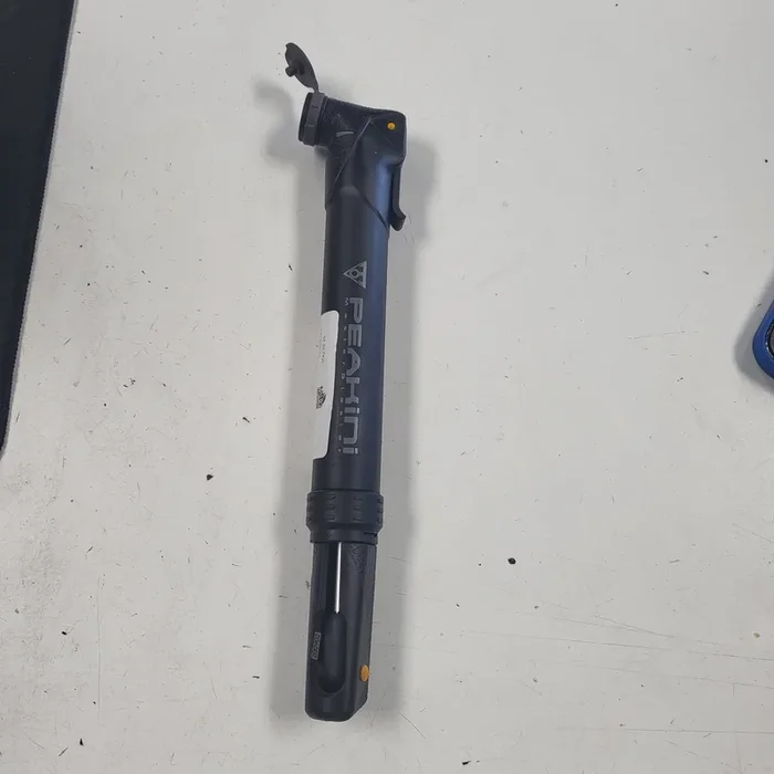 Used Peakini Master Blaster Bike Pump