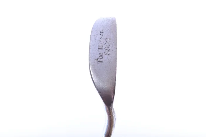 Used Wilson 8802 Putter – Right-Handed – 35 in – Blade