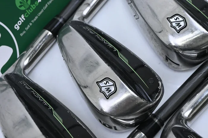 Wilson Launch Pad 2022 Irons / 5-PW / Regular Flex Project X Evenflow 65 Shafts
