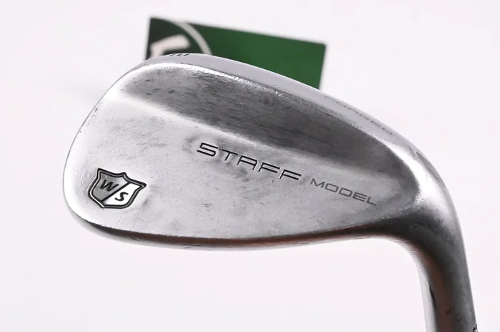 Wilson Staff Model Gap Wedge / 52 Degree / Stiff Flex Dynamic Gold 120 S300