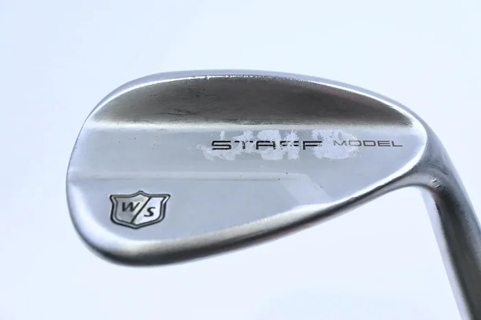 Wilson Staff Model Sand Wedge / 56 Degree / X-Flex N.S.Pro Modus 3 Tour 120
