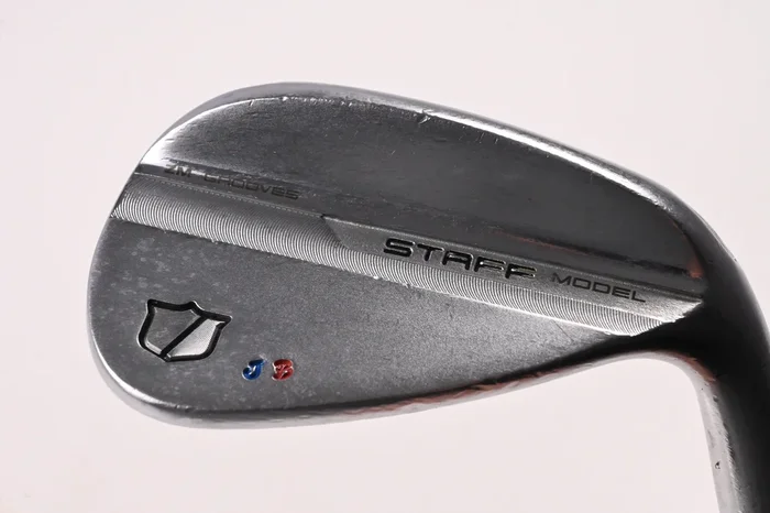 Wilson Staff Model ZM Pitching Wedge / 46 Degree / X-Flex Dynamic Gold 120 X100