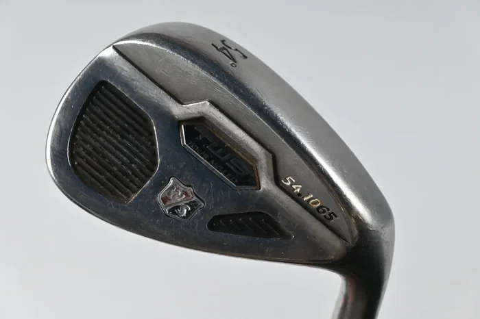 Wilson TW9 Sand Wedge / 54 Degree / Wedge Flex Dynamic Gold Steel Shaft